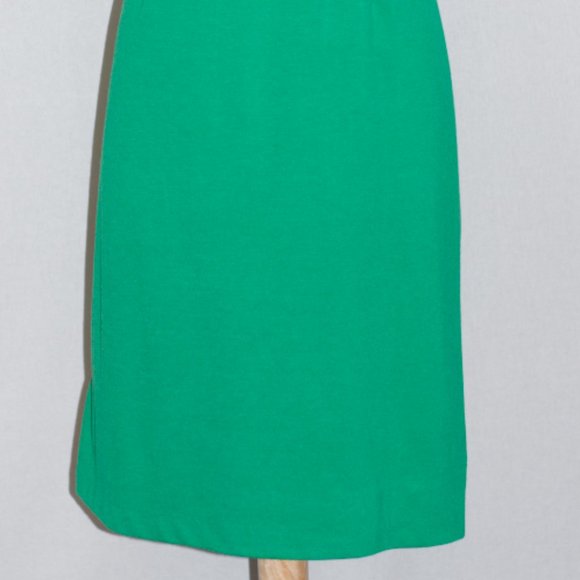 Madison Leigh Green Dress - Picture 8 of 12